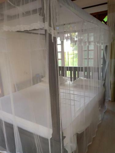 Hostal Whiteflowerhomestayella