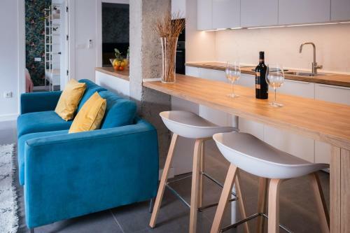 Apartamento Ni�os Luchando
