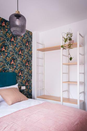 Apartamento Ni�os Luchando