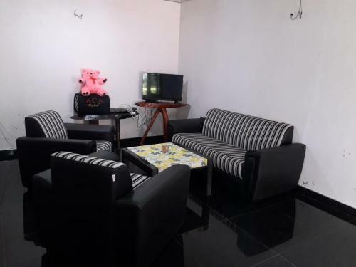 Aji's Place In Ella