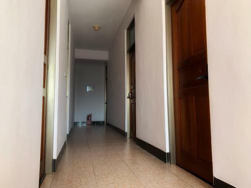 Three-night Homes