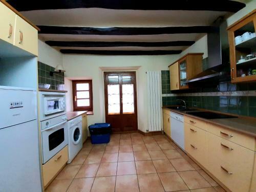 Apartamentos Lazkano I Y II