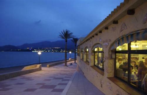 Apartamento Primera L�nea De Mar