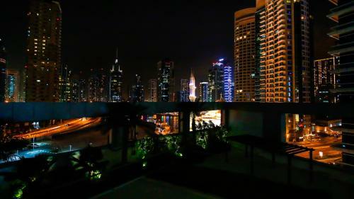 Apartamento R&h- 1br, Marina, Spacious, Beach, Biz-ready