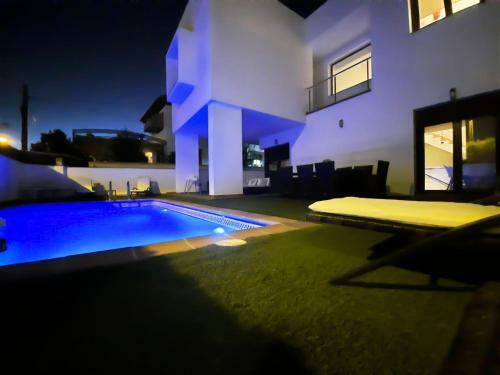 Villa Taza de Plata A