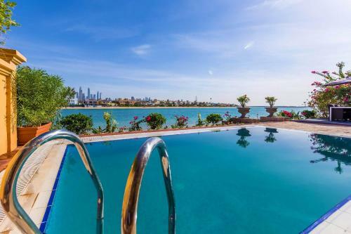 Upscale 6br Villa With Private Pool On Palm Jumeirah