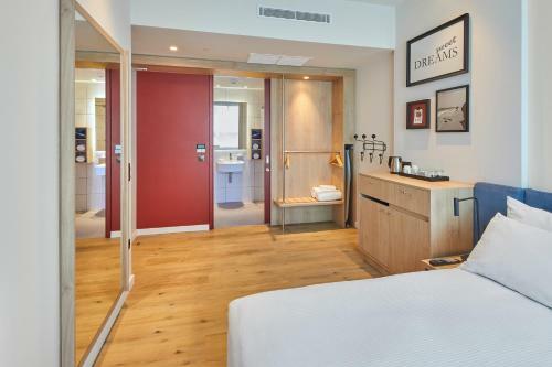 Hotel Hampton By Hilton Barcelona Fira Gran Via