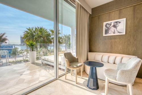 Maison Privee - Five Palm Villa