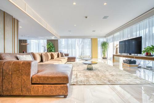 Maison Privee - Five Palm Villa