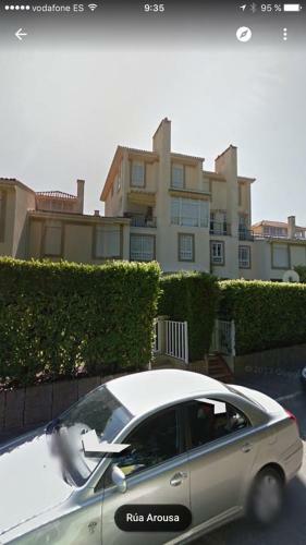 Apartamento La Toja. Urb. Rueiros.