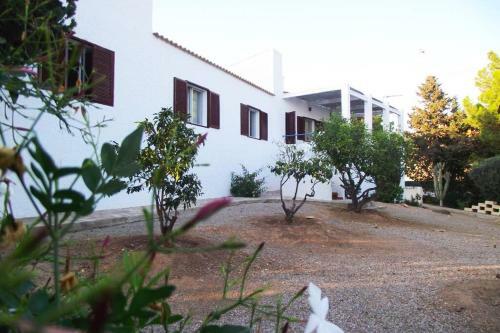 Villa Con Jardin 2500m2-quite Villa, Garden 2500m2