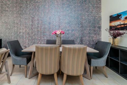 Apartamento Vacation Bay - Burj Al Nujoom - Downtown