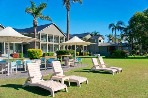 Moby Dick Waterfront Motel