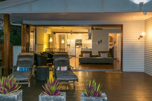 Beachside Cottage
