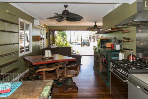 Beachside Cottage
