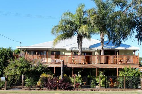 Apartamentos Five 3 Five