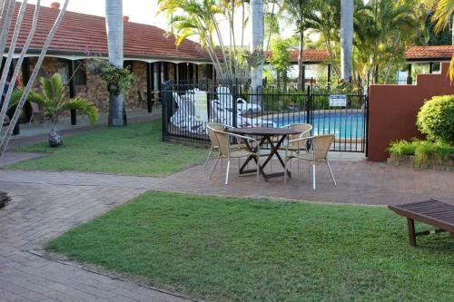 Hotel Hervey Bay Colonial Lodge