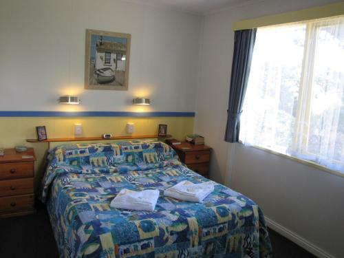 Naracoopa Holiday Cottages