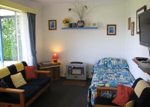 Naracoopa Holiday Cottages