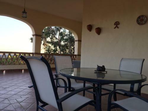 Casa Las Adelfas
