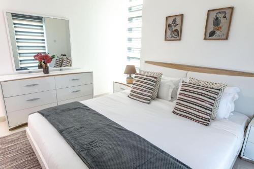 Apartamento Continental Tower, Dubai Marina - Luton Vacation Homes