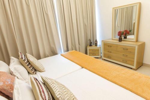 Apartamento Continental Tower, Dubai Marina - Luton Vacation Homes