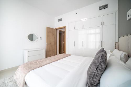 Apartamento Continental Tower, Dubai Marina - Luton Vacation Homes