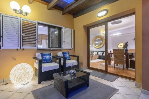 Serendipity Villa