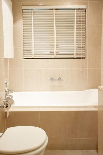 Apartamento 1 Bedroom Downtown- Steps To Dubai Mall