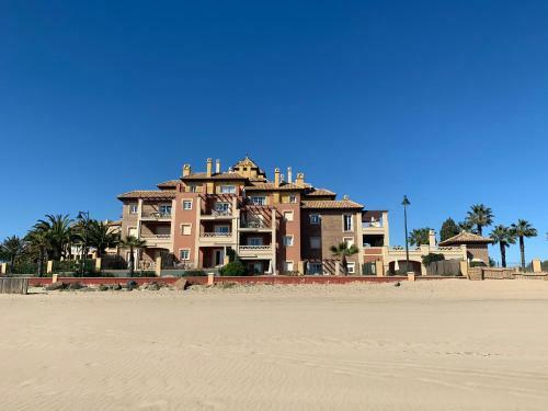 Apartamento Primera Linea de Playa Con Vistas Al Mar