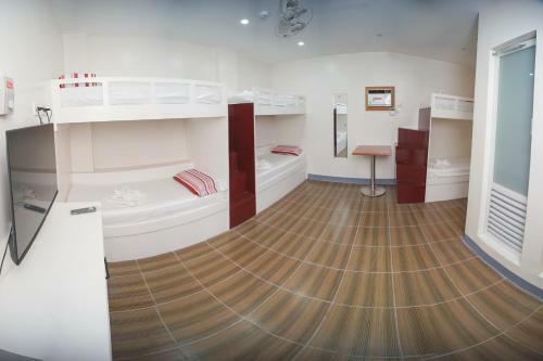 Hotel Fb Dormitel Suites