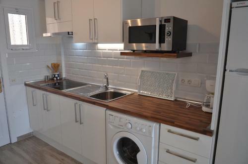 Apartamento Bright Studio By The Sea