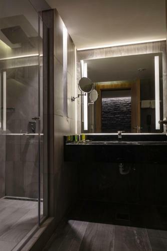 Monarch Hotel Amman