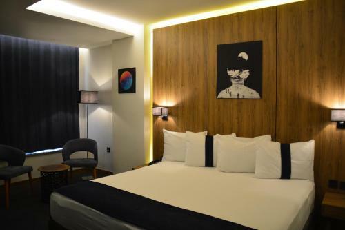 Monarch Hotel Amman