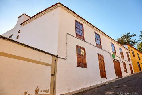 Apartamento Platanera Suites