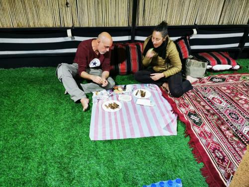 Alshmokh Camp