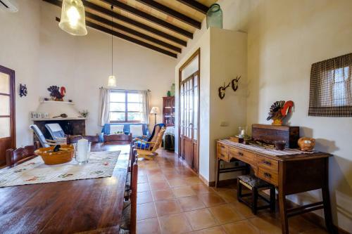 Cosy Finca Sa Vinya Near Inca