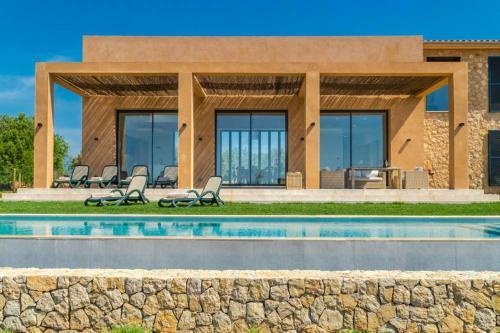 Villa Can Berrub�