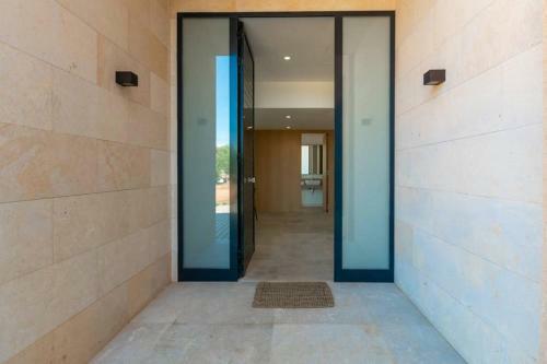 Villa Can Berrub�