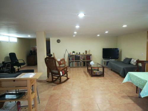 Chalet Con Dos Apartamentos