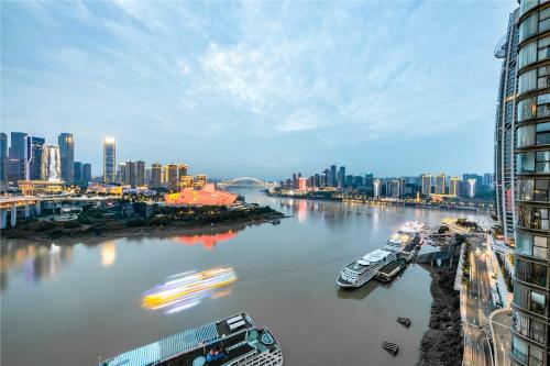 Baihong.riverview Apartment