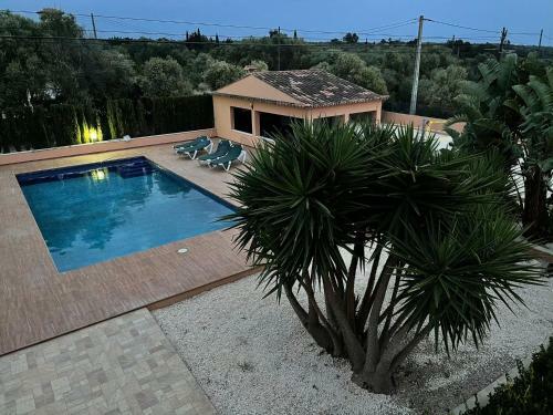 Villa Ca�n Roser