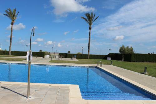 Casita Con Piscina En El Pitch&putt L'ampolla