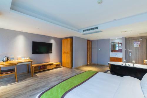 Roy Queen Hotel Chongqing