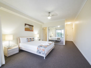 Aparthotel La Vida On Anzac