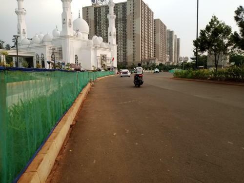 Podomoro Golf View Apartemen Room Cozy