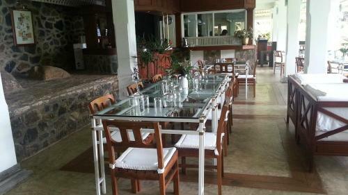 Forest Edge Hotel