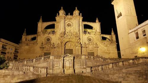 Apartamento Loft En Casco Hist�rico La Pintora - Netflix