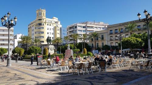 Apartamento Loft En Casco Hist�rico La Pintora - Netflix