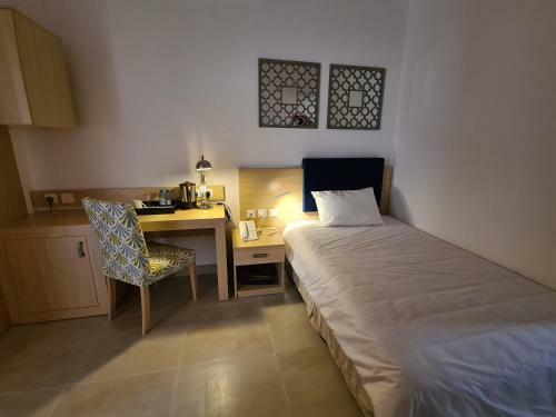 Maydan Tourism Hotel